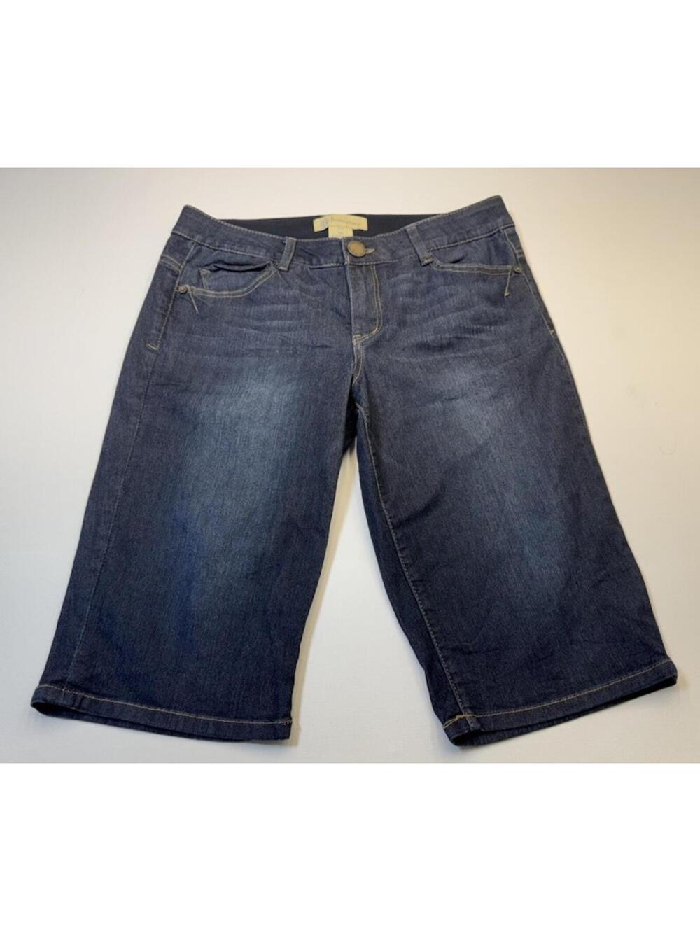 Democracy Women’s Blue Denim Bermuda Jean Shorts Size 10 AB Technology